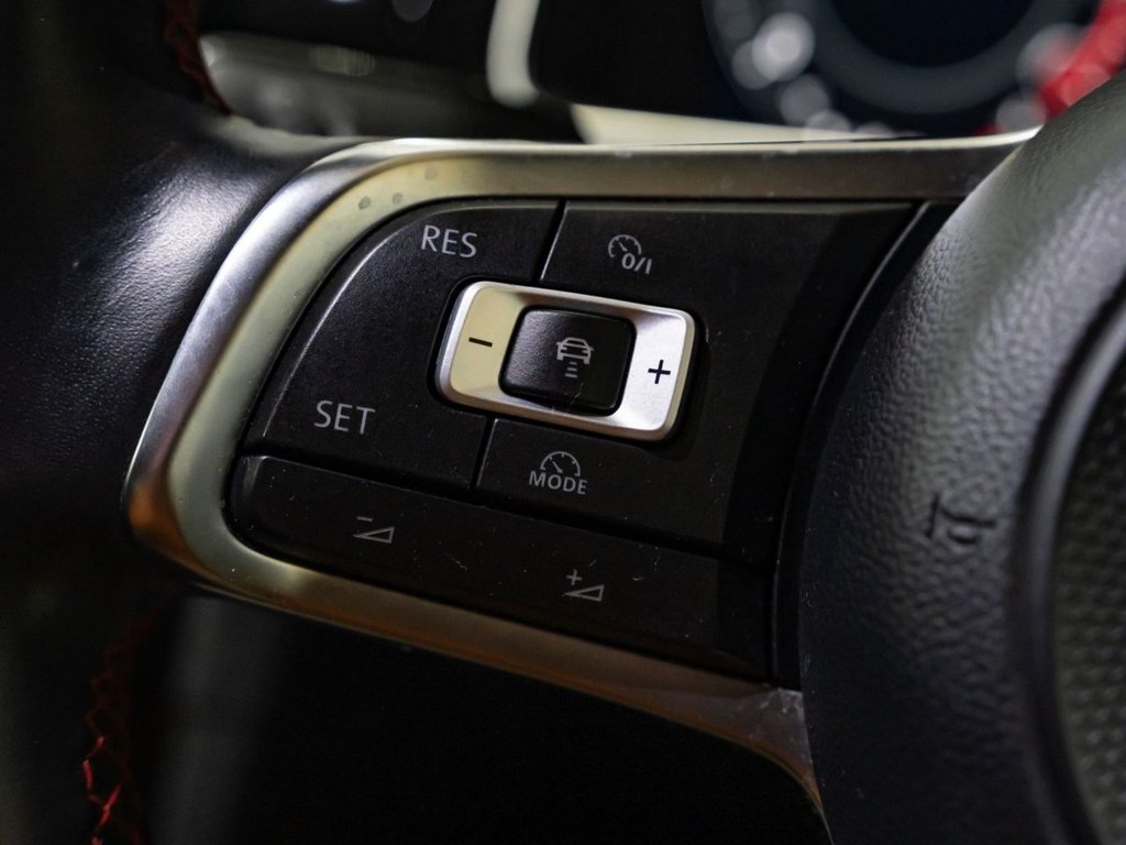 Used Volkswagen Golf 2017 for sale - 77677216: Photo 28