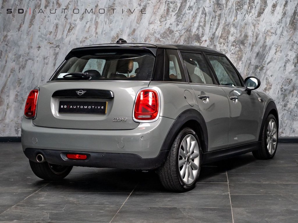 Used MINI Hatch 2018 for sale - 77677189: Photo 11