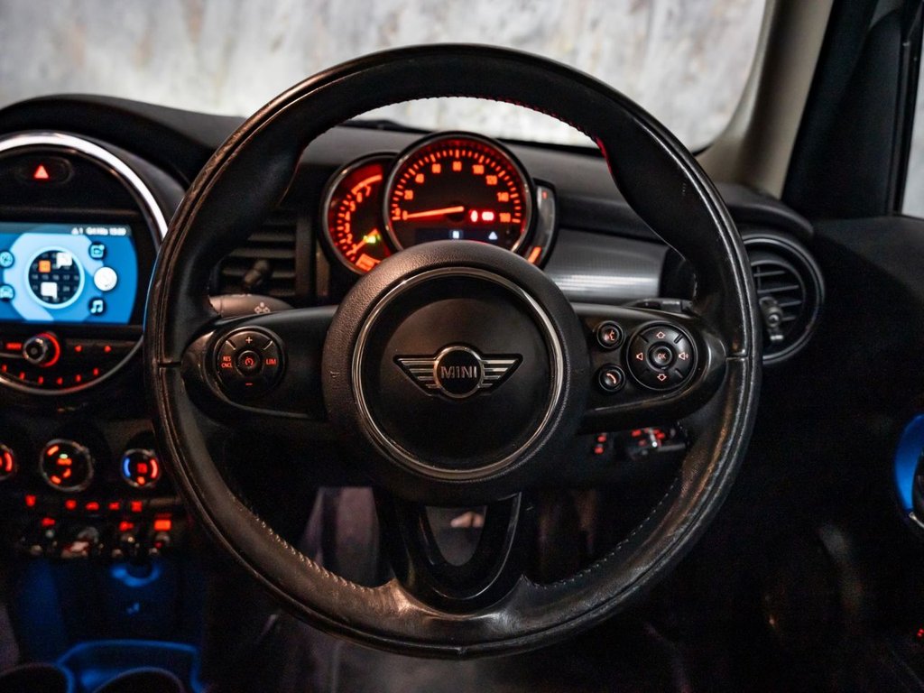 Used MINI Hatch 2018 for sale - 77677189: Photo 18