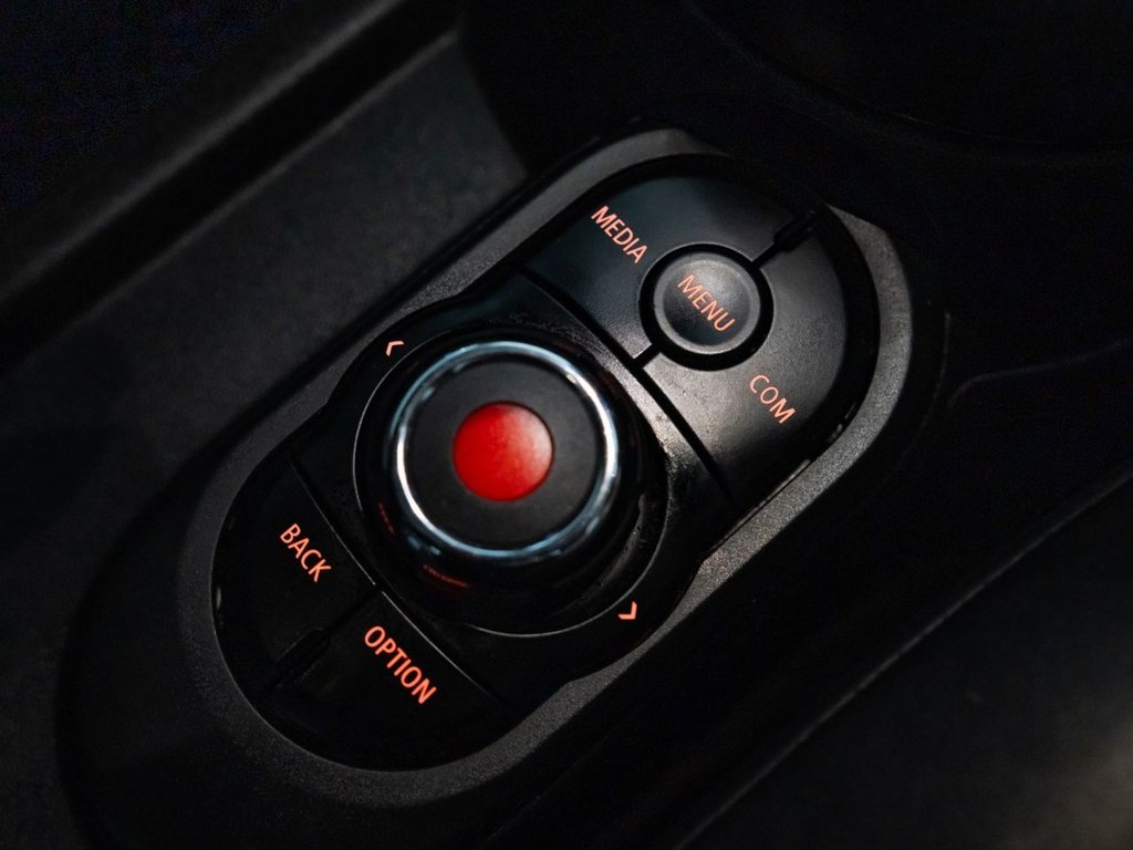 Used MINI Hatch 2018 for sale - 77677189: Photo 32