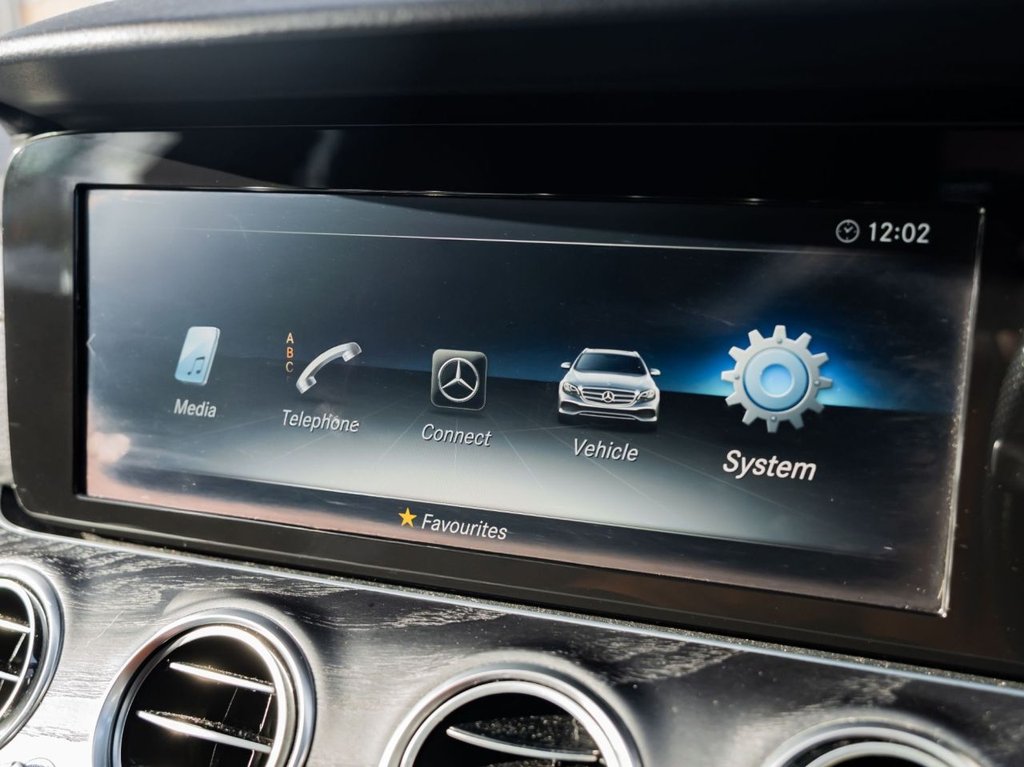 Used Mercedes-Benz E Class 2018 for sale - 77677213: Photo 30