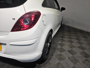 Used Vauxhall Corsa 2014 for sale - 77890159: Photo