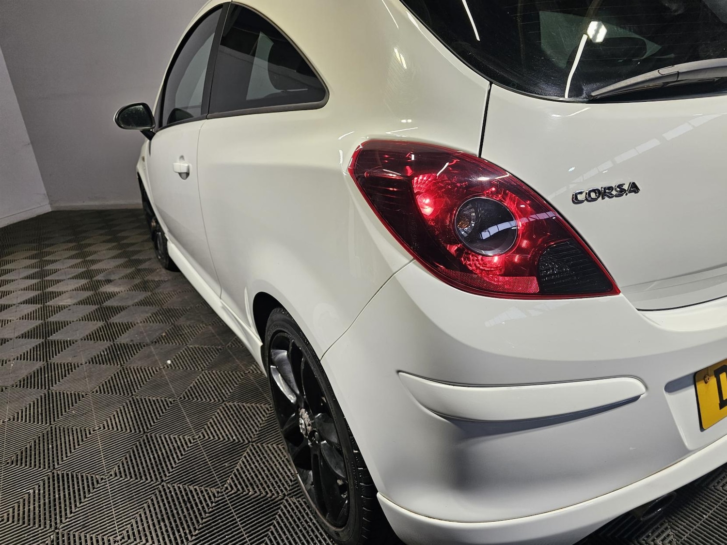 Used Vauxhall Corsa 2014 for sale - 77890159: Photo 5