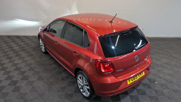 Used Volkswagen Polo 2015 for sale - 75443750: Photo 32