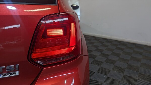 Used Volkswagen Polo 2015 for sale - 75443750: Photo 38