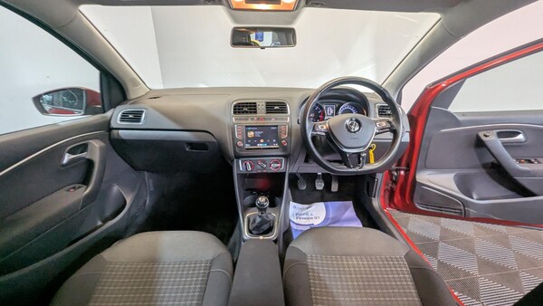 Used Volkswagen Polo 2015 for sale - 75443750: Photo 47