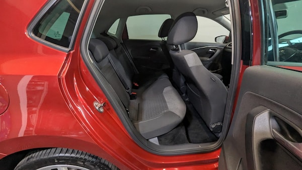 Used Volkswagen Polo 2015 for sale - 75443750: Photo 8
