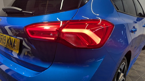 Used Ford Focus 2019 for sale - 76266319: Photo 16