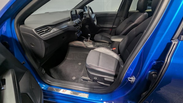 Used Ford Focus 2019 for sale - 76266319: Photo 4