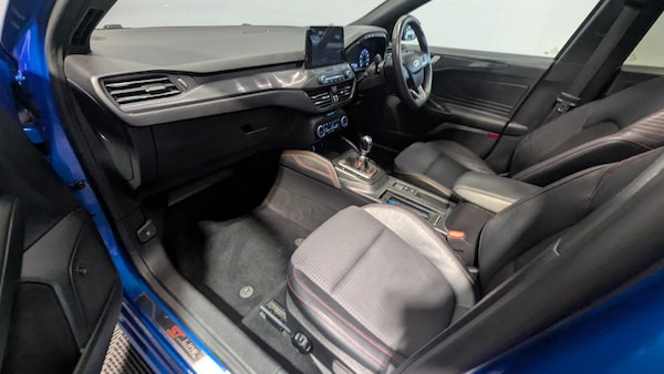 Used Ford Focus 2019 for sale - 76266319: Photo 9