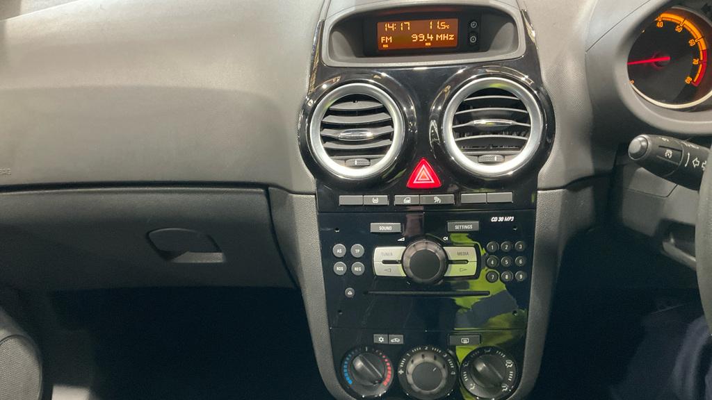 Used Vauxhall Corsa 2015 for sale - 76428641: Photo 11