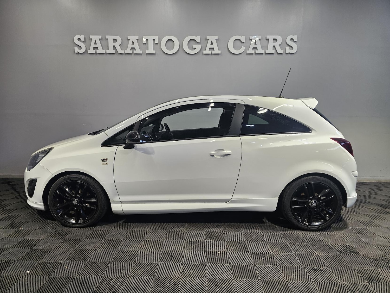 Used Vauxhall Corsa 2013 for sale - 77116355: Photo 3