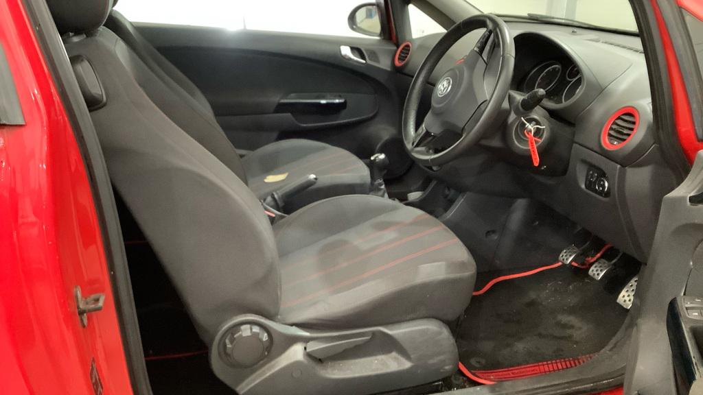 Used Vauxhall Corsa 2011 for sale - 76428636: Photo 9