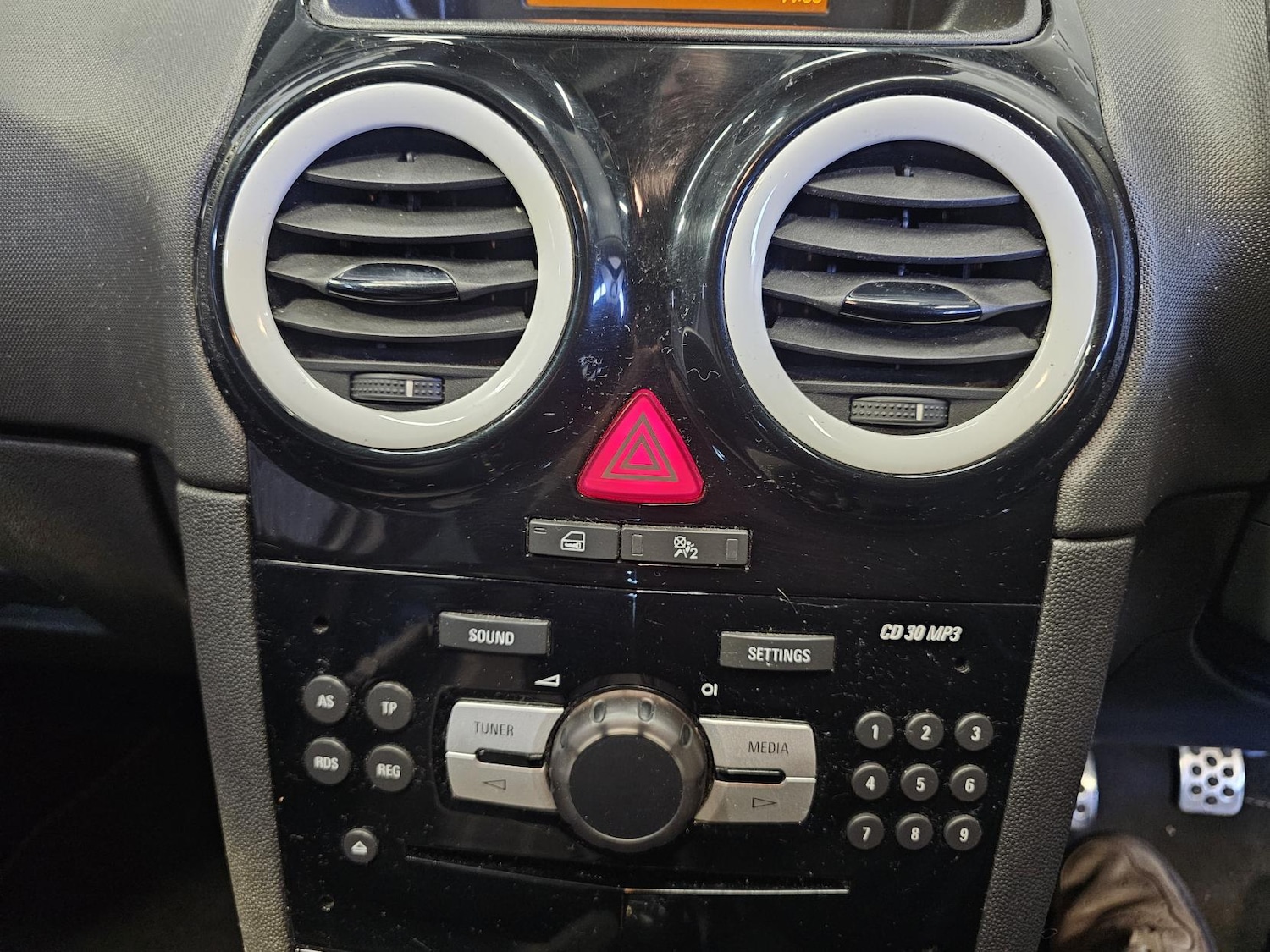 Used Vauxhall Corsa 2014 for sale - 78170036: Photo 12