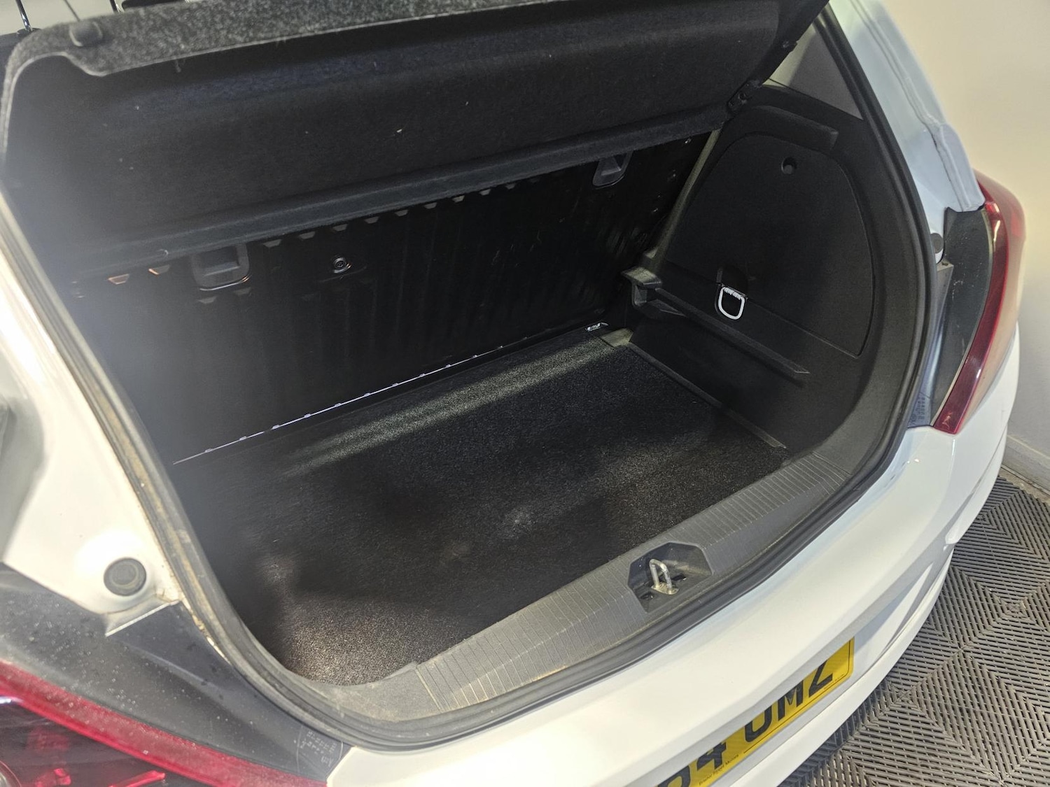 Used Vauxhall Corsa 2015 for sale - 76847340: Photo 17