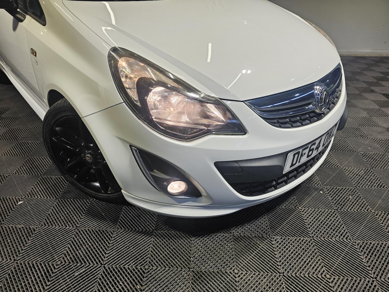 Used Vauxhall Corsa 2015 for sale - 76847340: Photo 6