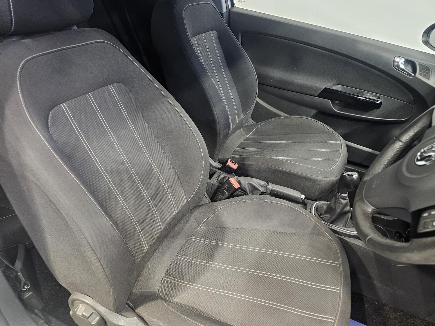 Used Vauxhall Corsa 2015 for sale - 76847340: Photo 9