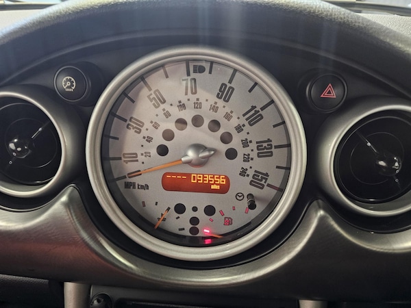 Used MINI Convertible 2006 for sale - 76312649: Photo 12