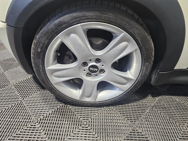 Used MINI Convertible 2006 for sale - 76312649: Photo 16