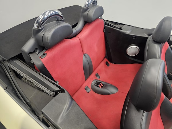 Used MINI Convertible 2006 for sale - 76312649: Photo 26