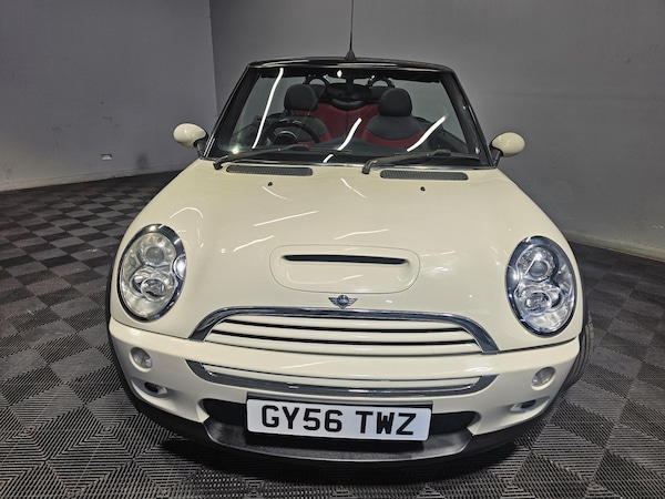 Used MINI Convertible 2006 for sale - 76312649: Photo 29