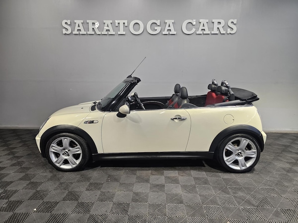 Used MINI Convertible 2006 for sale - 76312649: Photo 2