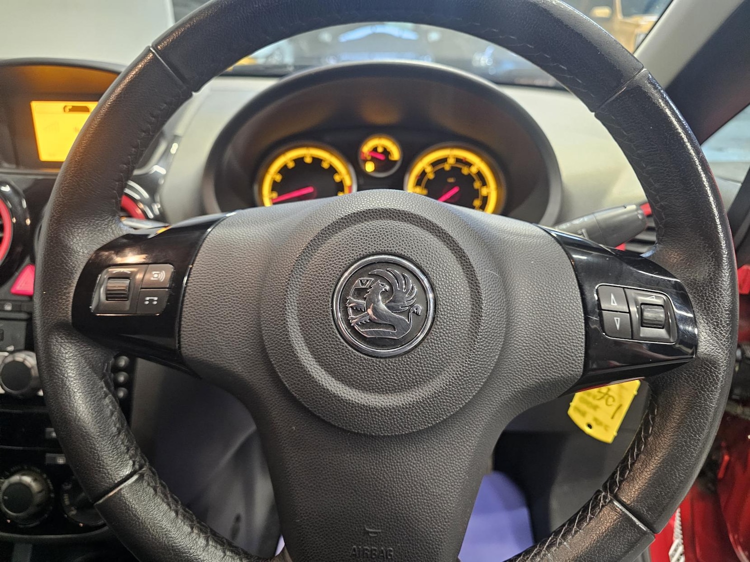 Used Vauxhall Corsa 2011 for sale - 76750282: Photo 25