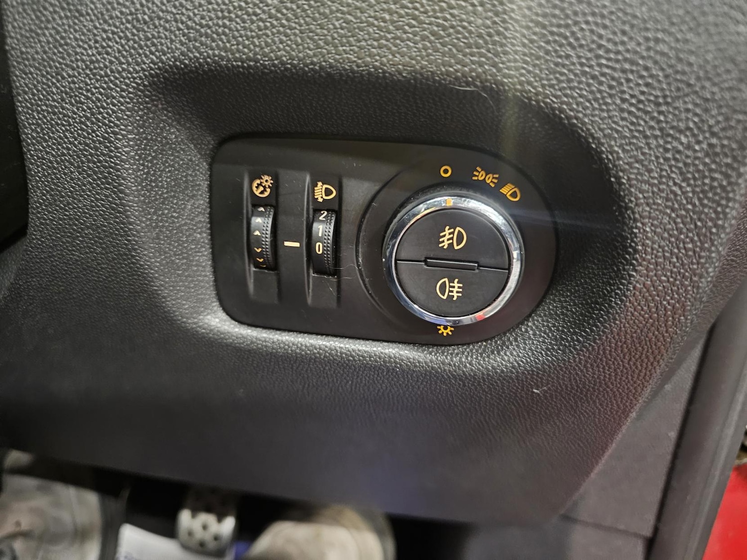 Used Vauxhall Corsa 2011 for sale - 76750282: Photo 28