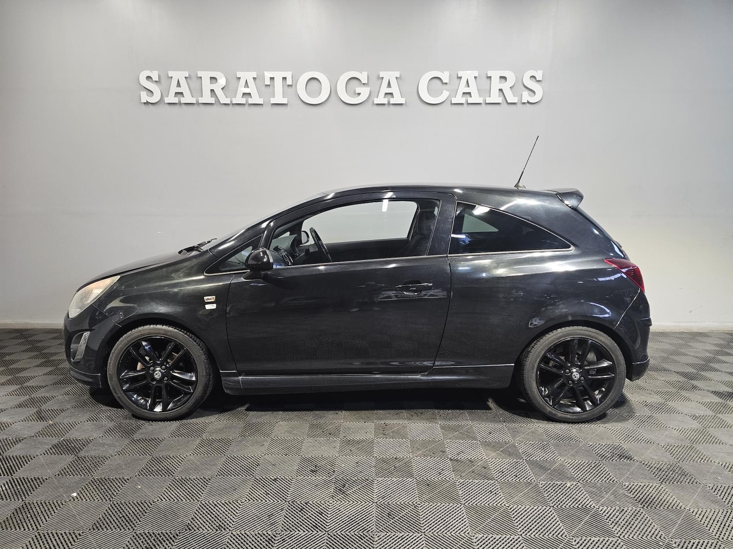 Used Vauxhall Corsa 2013 for sale - 77116357: Photo 3