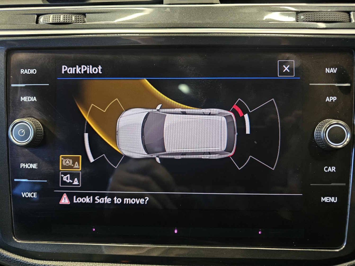 Used Volkswagen Tiguan 2018 for sale - 77702872: Photo 25