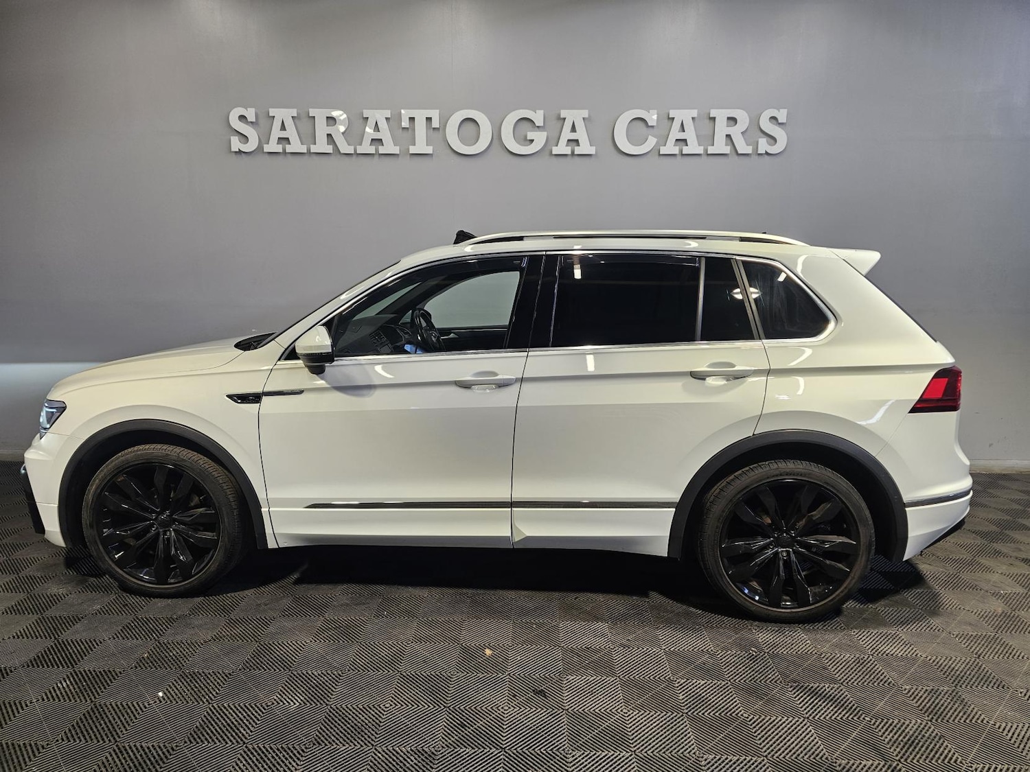 Used Volkswagen Tiguan 2018 for sale - 77702872: Photo 26