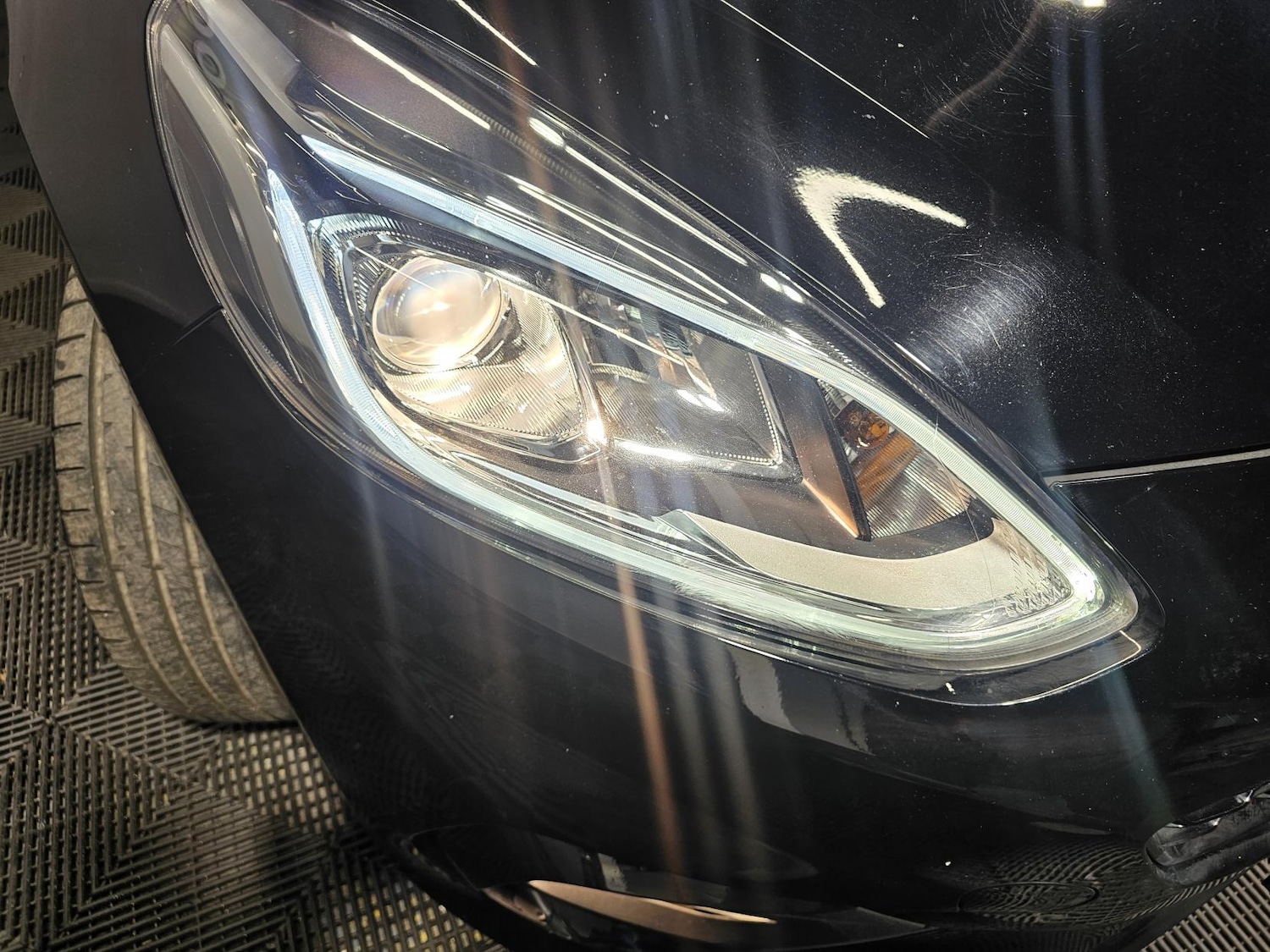 Used Ford Fiesta 2017 for sale - 76580916: Photo 40