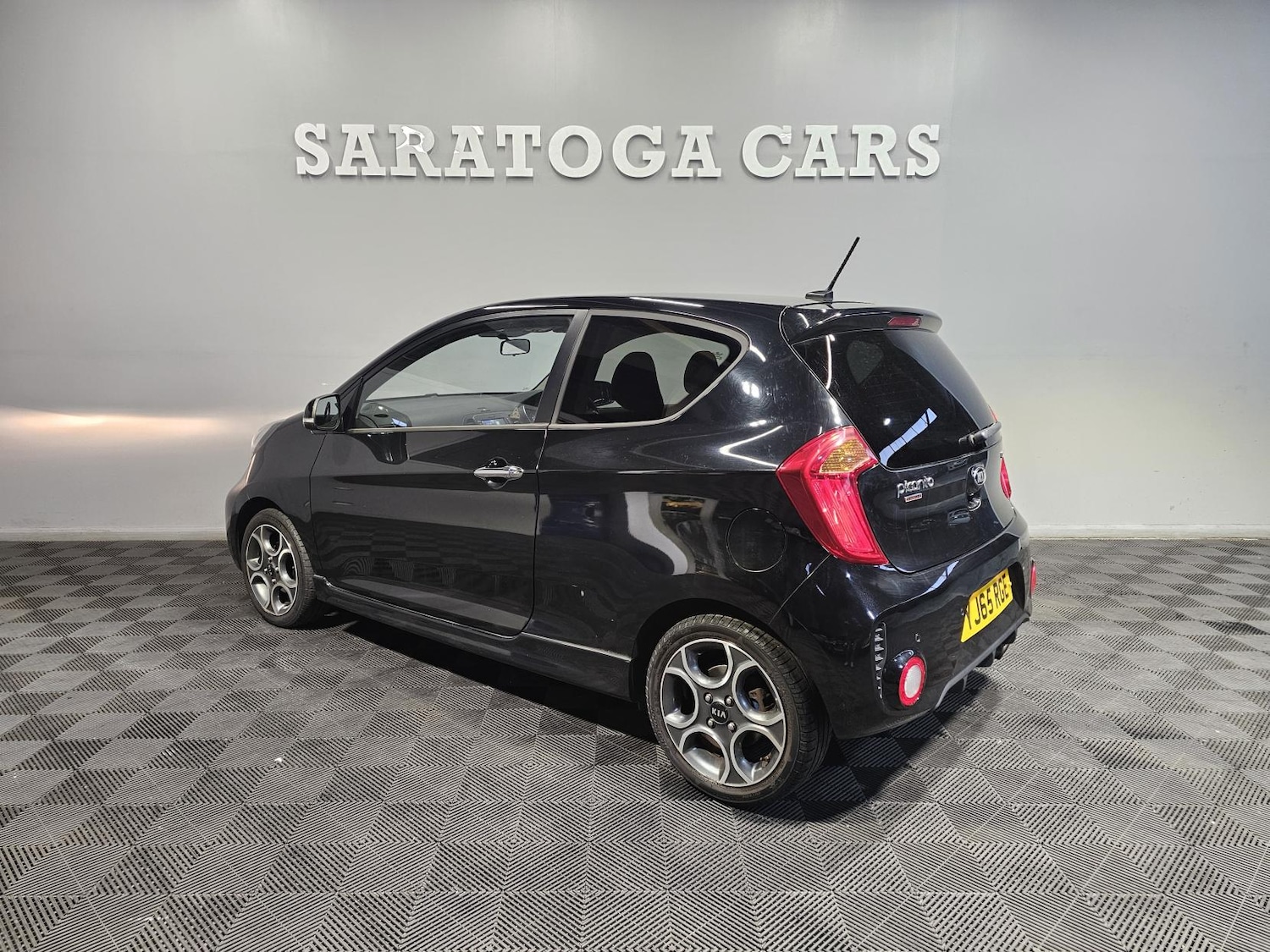 Used Kia Picanto 2015 for sale - 76684833: Photo 2