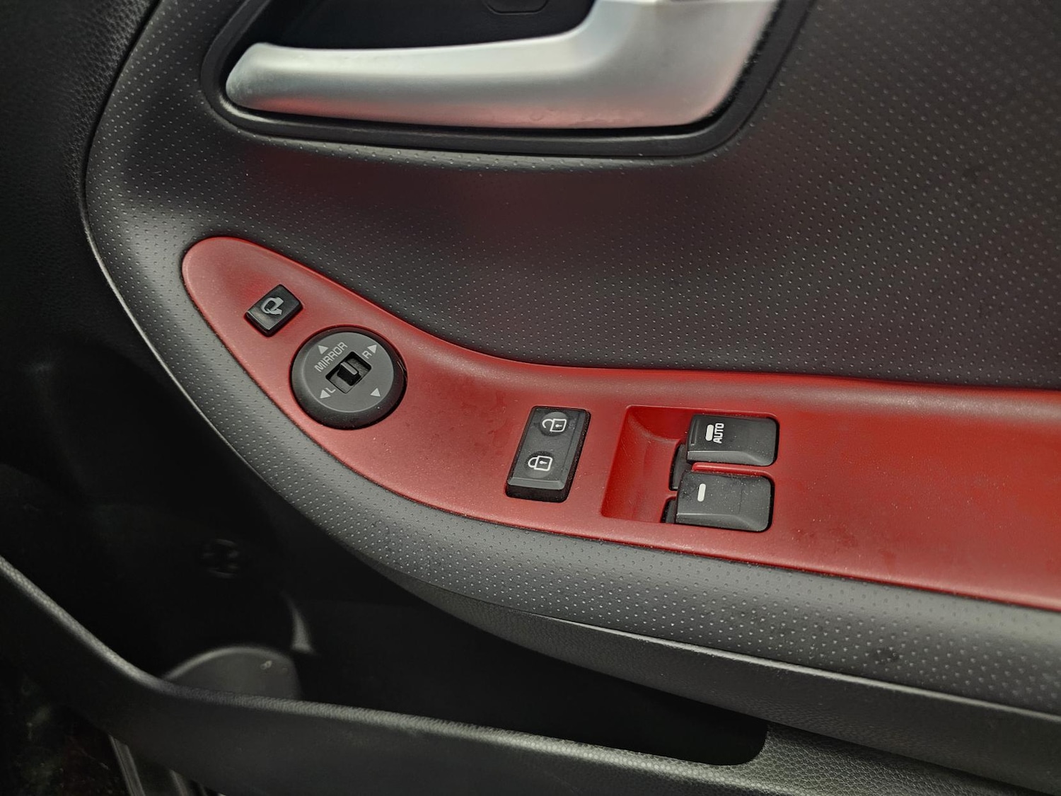 Used Kia Picanto 2015 for sale - 76684833: Photo 25