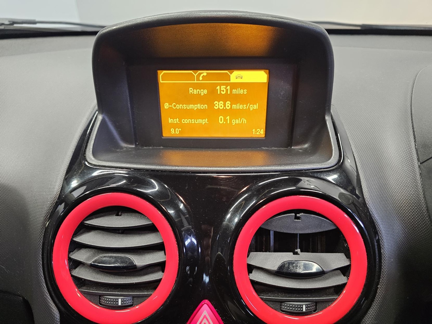 Used Vauxhall Corsa 2013 for sale - 77702874: Photo 17