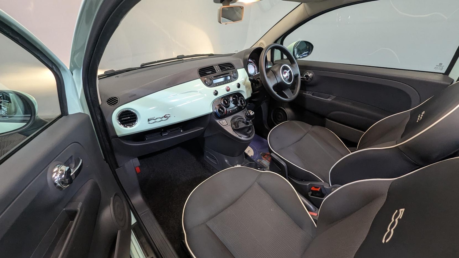 Vehicle 29