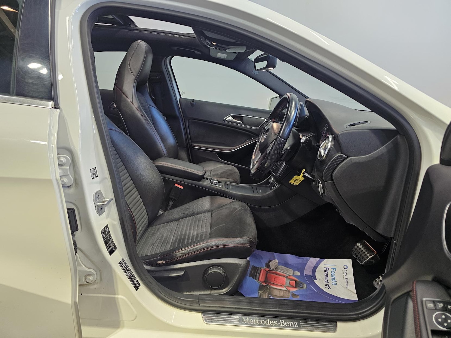 Used Mercedes-Benz A-Class 2014 for sale - 77160794: Photo 32