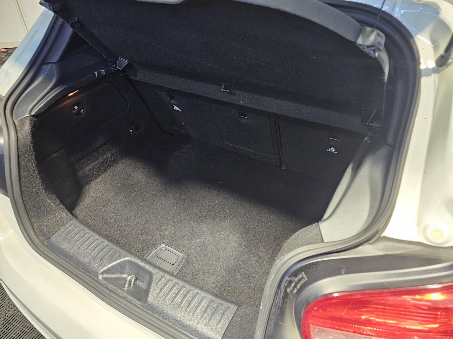 Used Mercedes-Benz A-Class 2014 for sale - 77160794: Photo 49