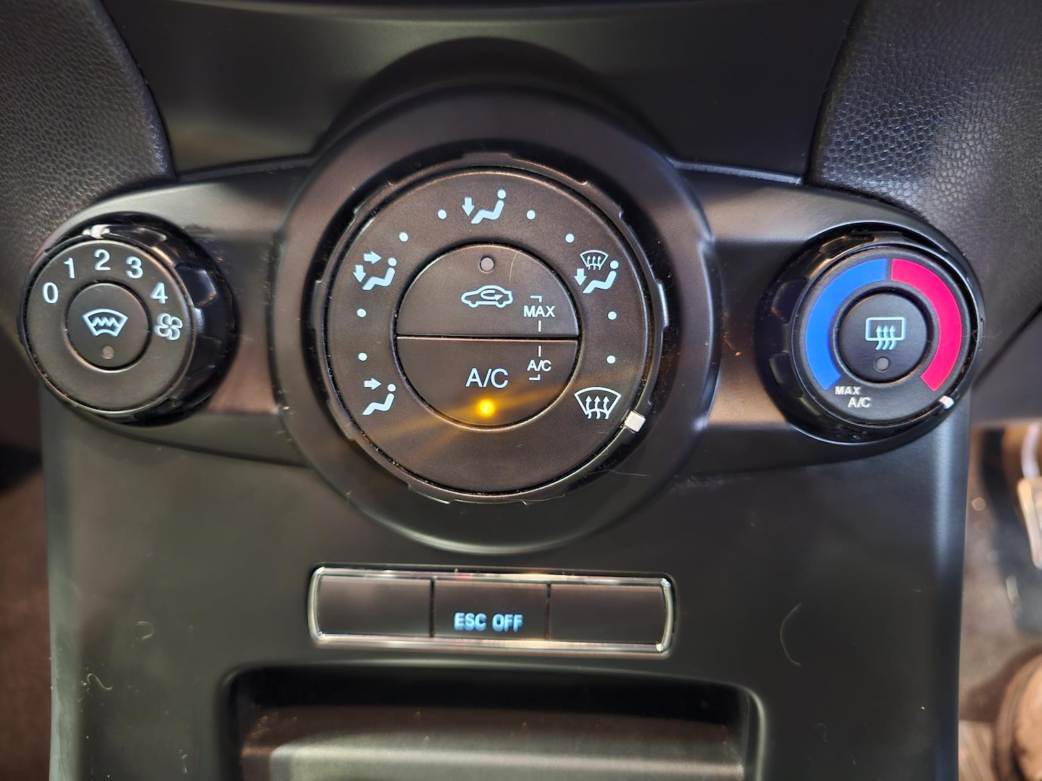 Used Ford Fiesta 2015 for sale - 77519432: Photo 23