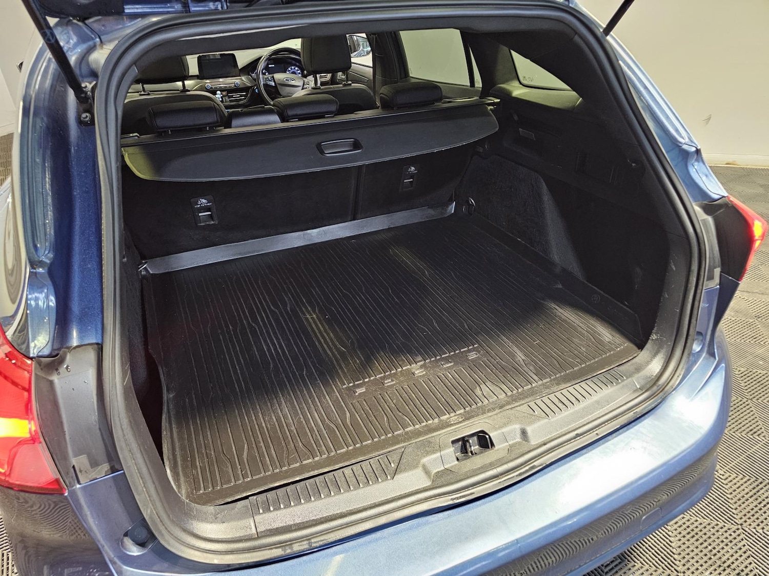 Used Ford Focus 2019 for sale - 76908411: Photo 7