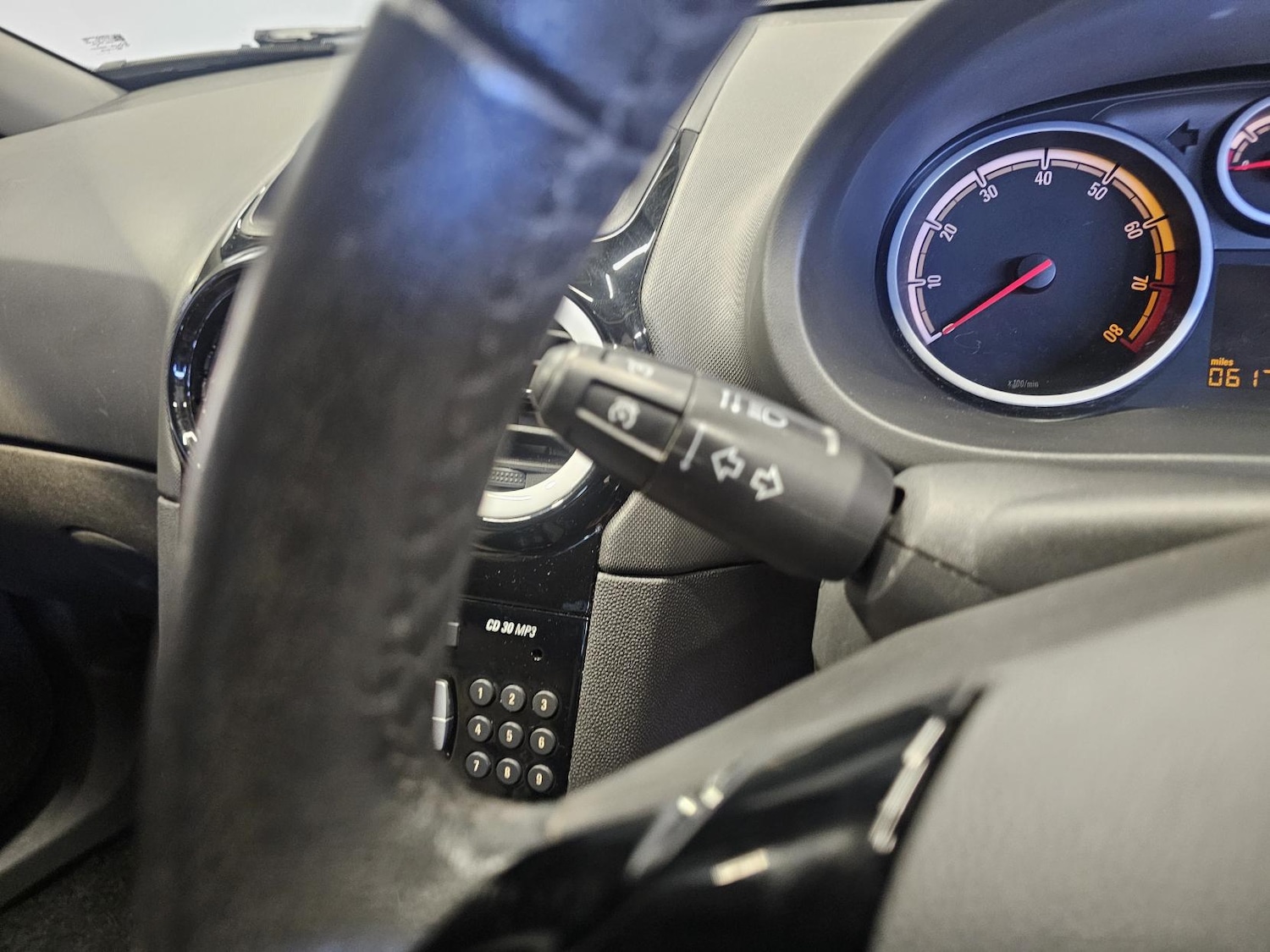 Used Vauxhall Corsa 2011 for sale - 77312472: Photo 20