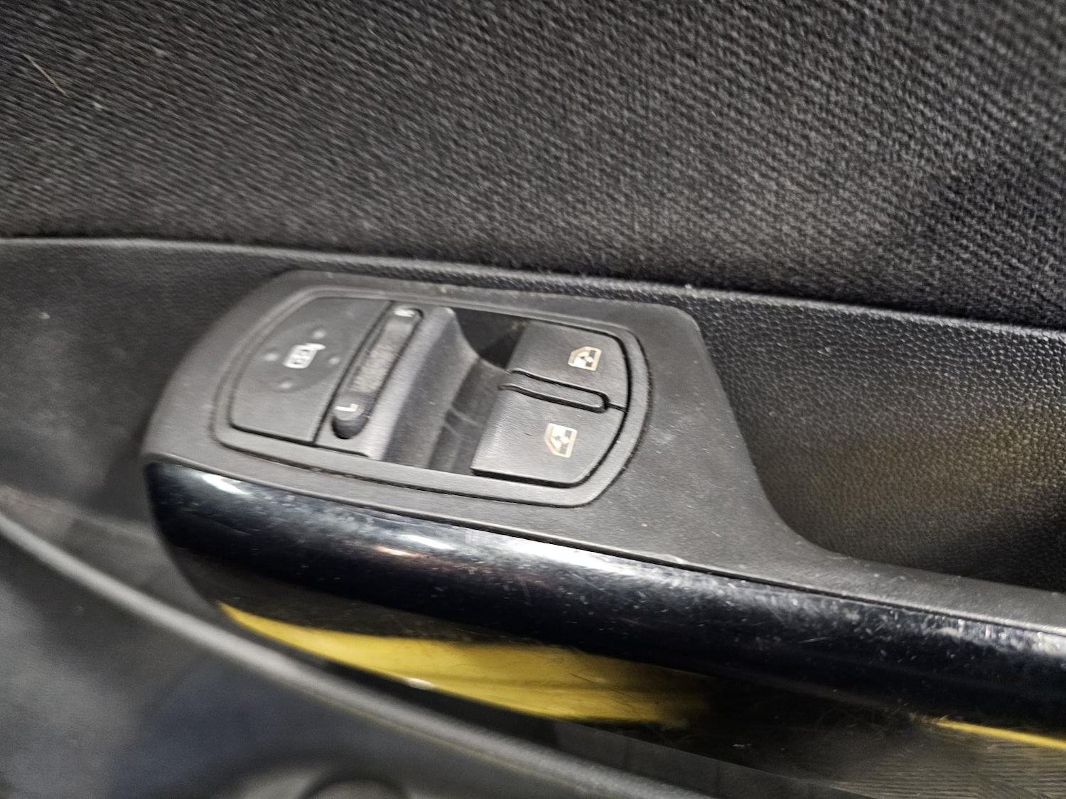 Used Vauxhall Corsa 2013 for sale - 76312648: Photo 18