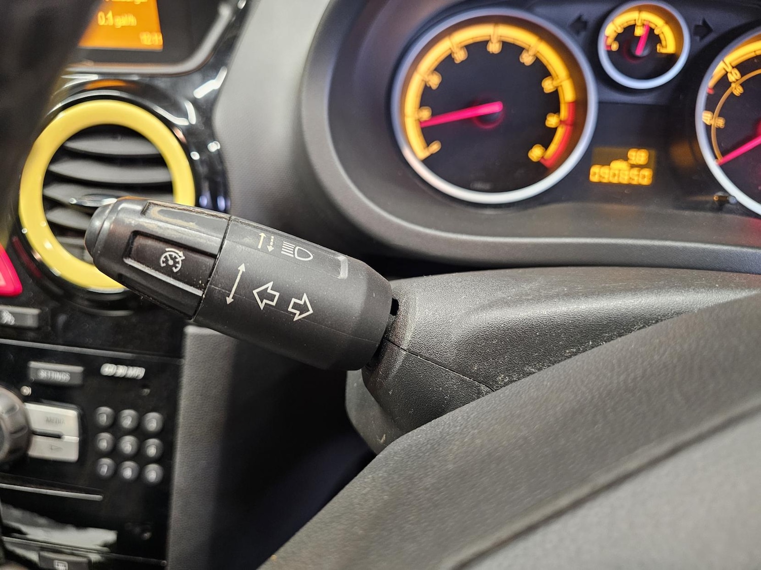 Used Vauxhall Corsa 2013 for sale - 76312648: Photo 21