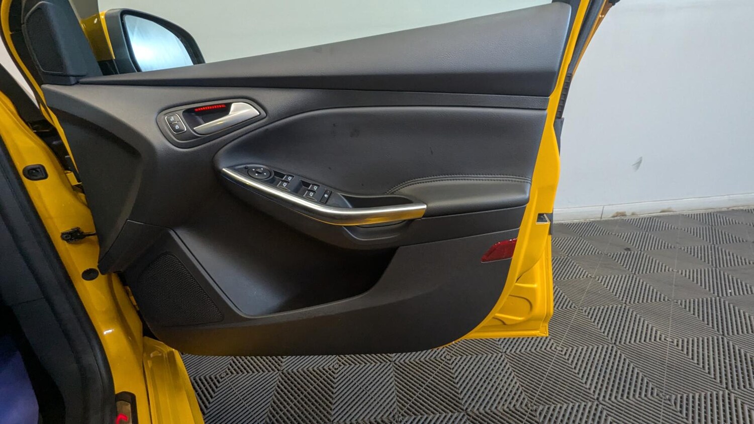 Vehicle 48