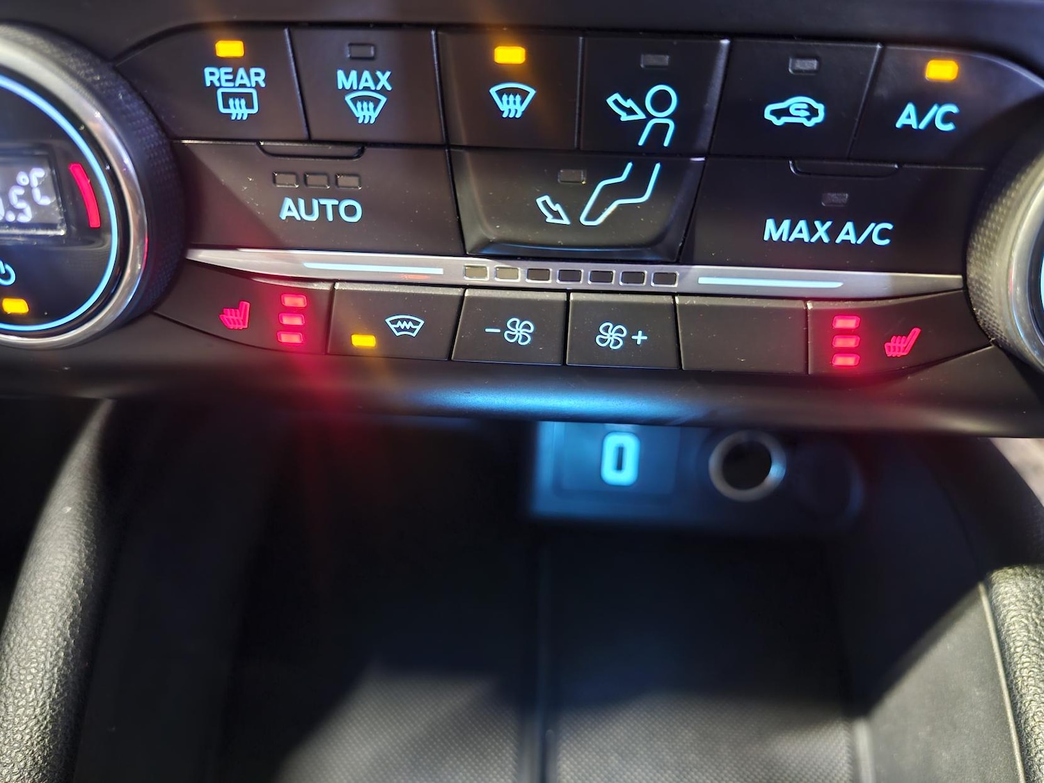 Used Ford Focus 2020 for sale - 76571945: Photo 28