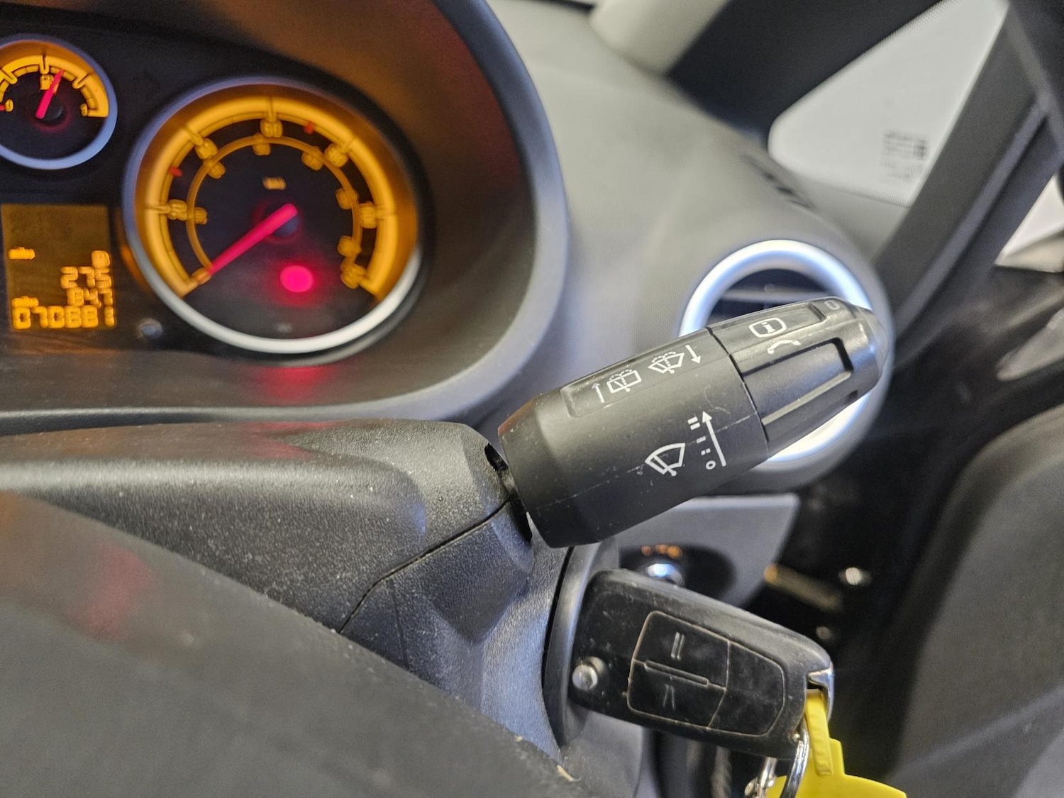 Used Vauxhall Corsa 2014 for sale - 77233716: Photo 16