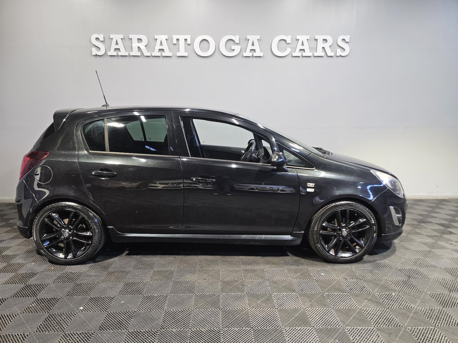 Used Vauxhall Corsa 2014 for sale - 77233716: Photo 3