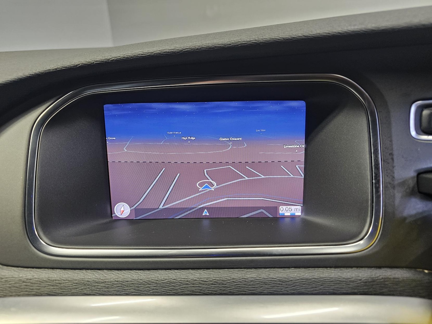 Used Volvo V40 2017 for sale - 76807342: Photo 12