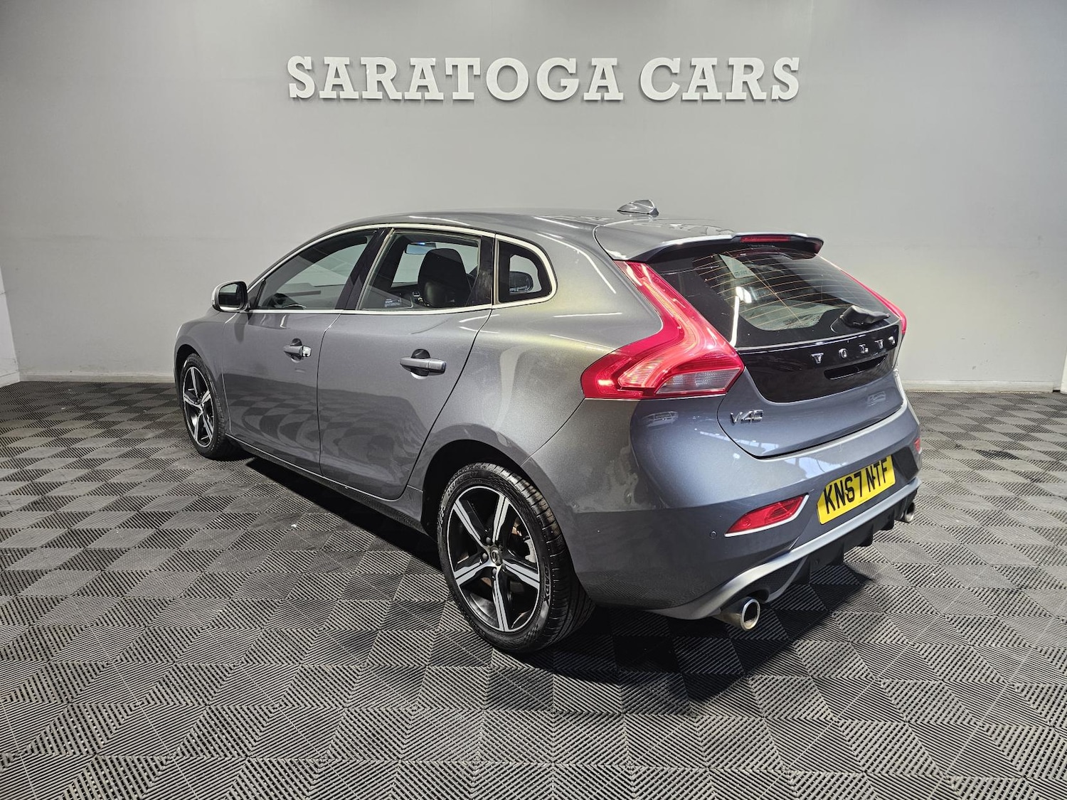 Used Volvo V40 2017 for sale - 76807342: Photo 33