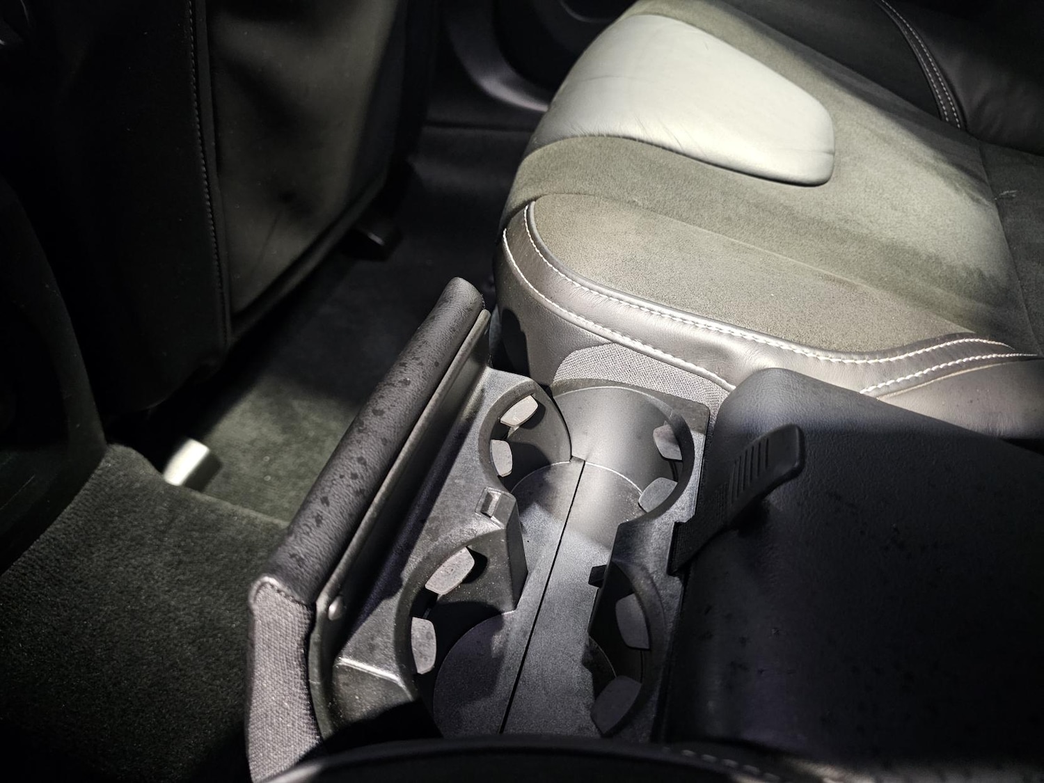 Used Volvo V40 2017 for sale - 76807342: Photo 37